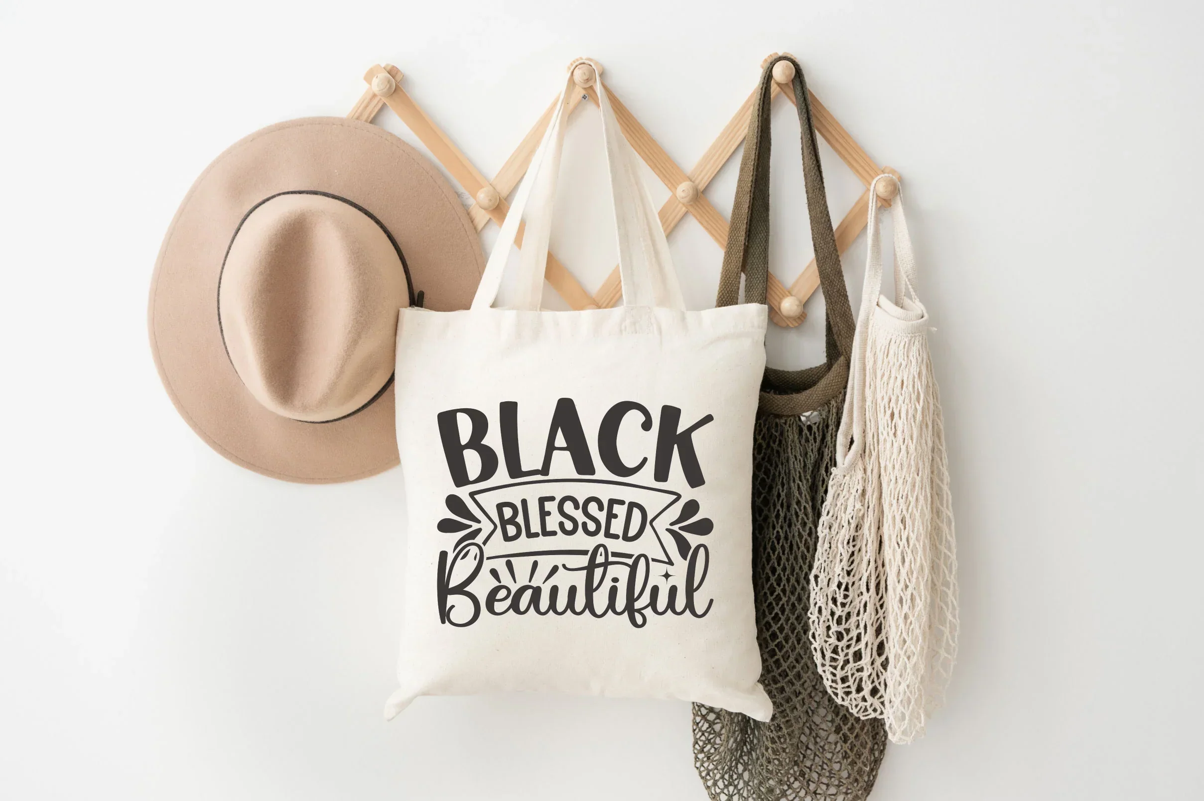 Black Queen SVG Bundle - Image 13