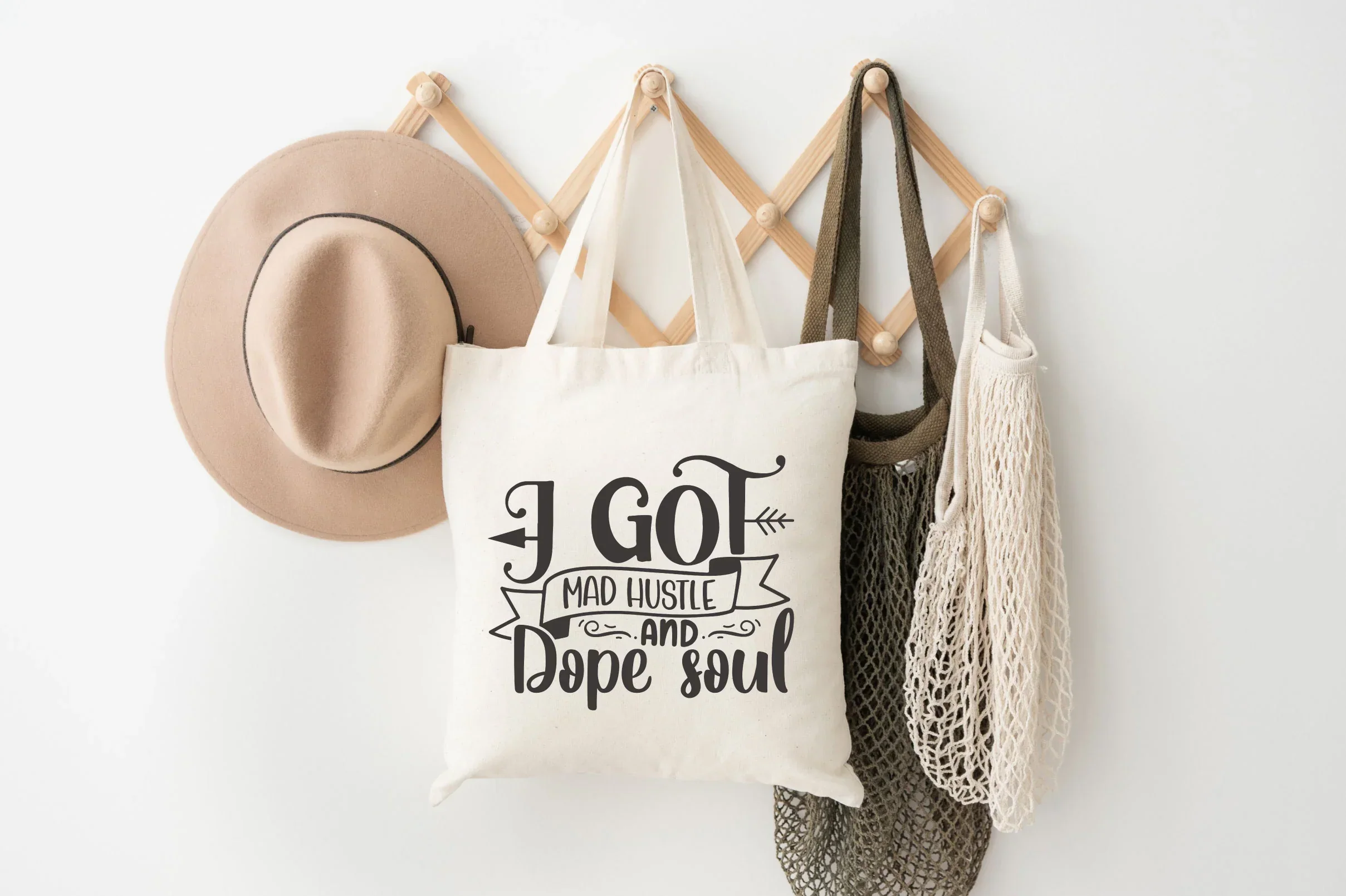 Black Queen SVG Bundle - Image 8