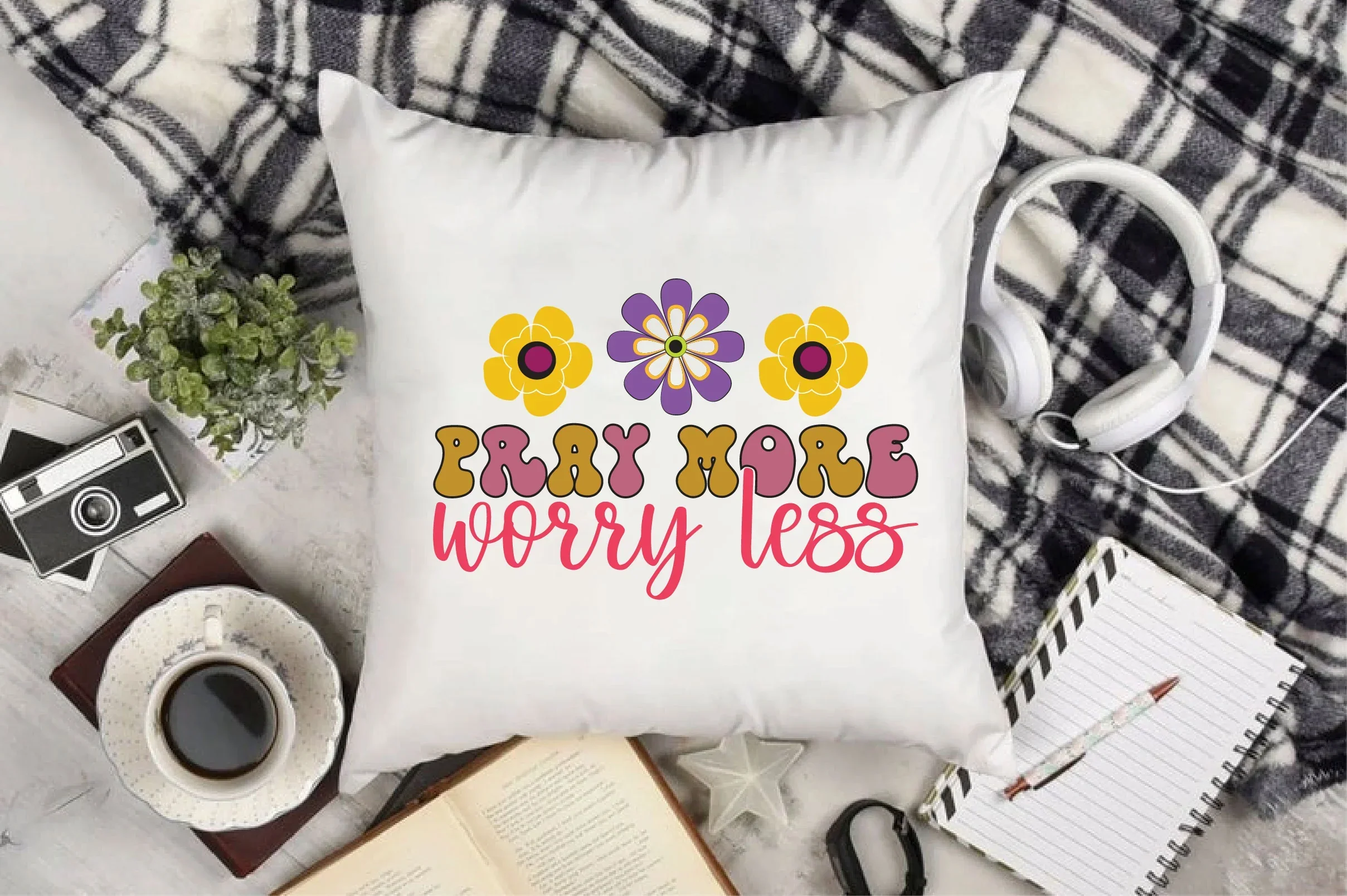 Retro Inspirational Inspirational Quotes SVG Bundle - Image 4